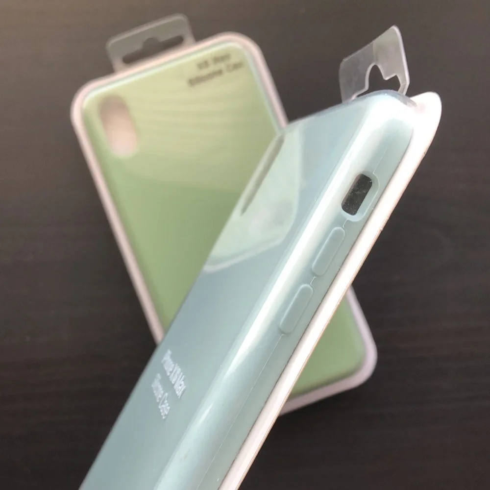 NEW iPhone Xs Max silicone case - Set of 2
